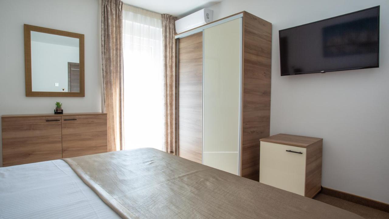 Rooms & Apartments Toni Stobreč المظهر الخارجي الصورة