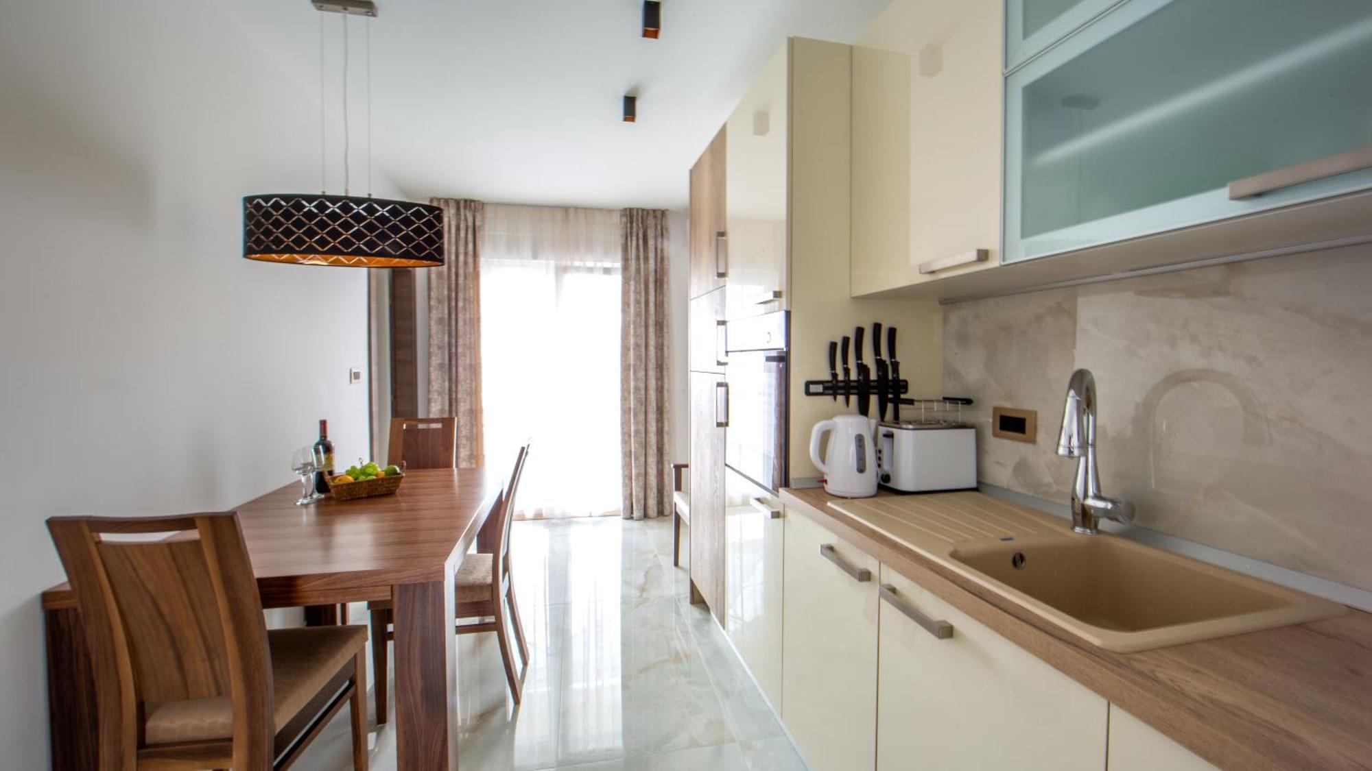 Rooms & Apartments Toni Stobreč الغرفة الصورة